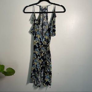 Boho floral dress with cutout sleeves